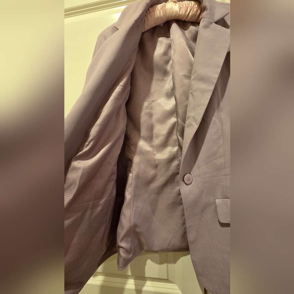 Women's Lilac Single-Button Blazer Jacket - Picture 2 of 9